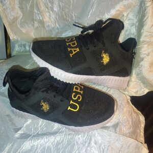 U.S. Polo Assn. Kids Black & Gold Lightweight Sneakers